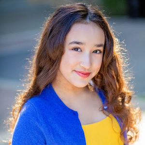 Meet your Posher, Alliana lili